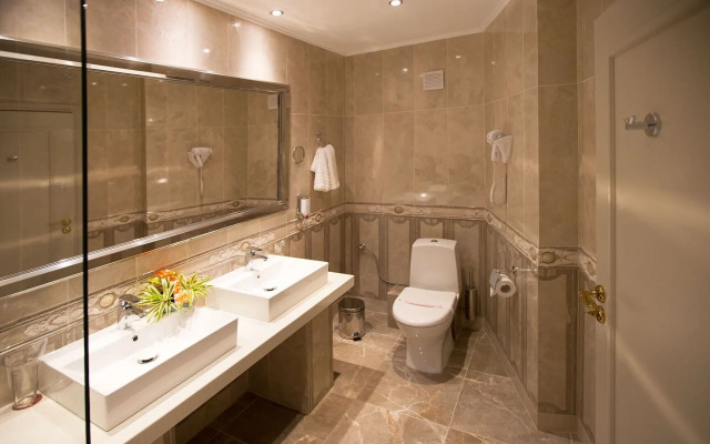 SPA Hotel Rich