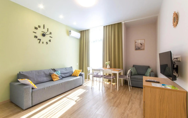 Green Home Apartments on Veselaya Street