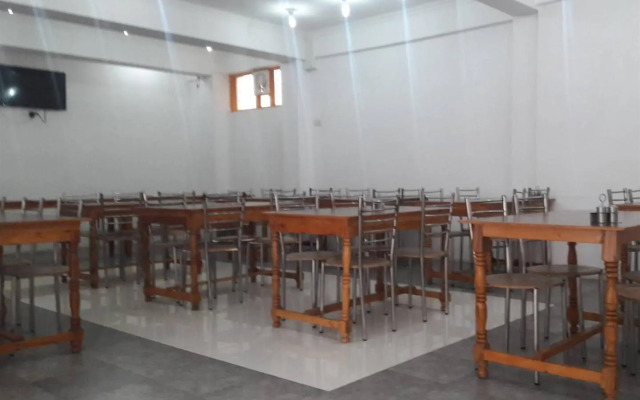 Hotel Poshimall