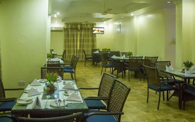 ABC Travellers Hotel