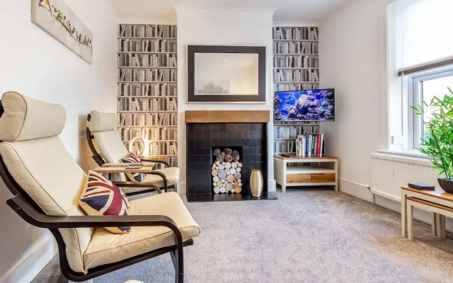 Host Stay Farningham Residence