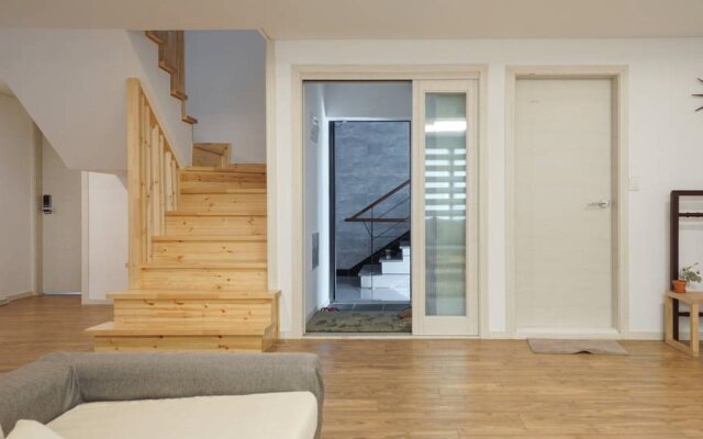 Welcome House