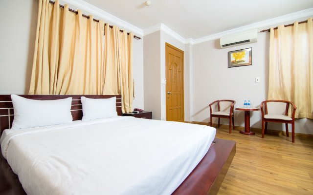 HANZ Quynh Giang Hotel