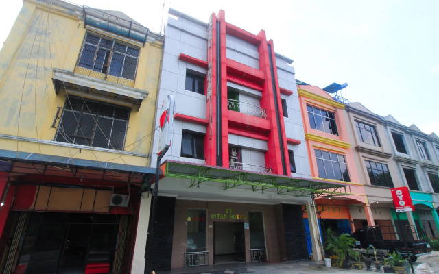 Hotel Intan by OYO