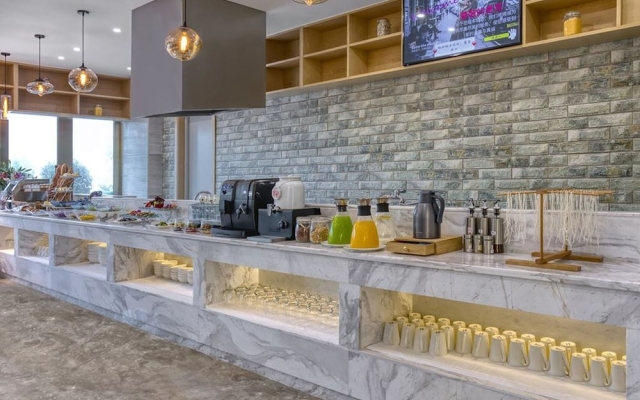 Kyriad Marvelous Hotel Shanghai Pudong Airport