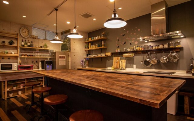 Nerarel Hostel Namba