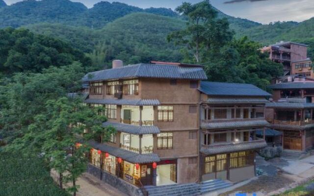 Guangnan ba mei three meals four season home stay