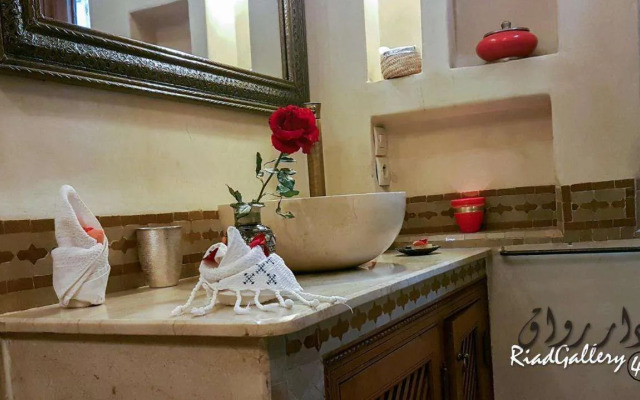 Riad Gallery 49