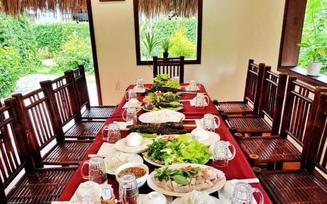 Riverside Park Eco Resort