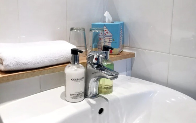 Seabreeze Restaurant with Rooms