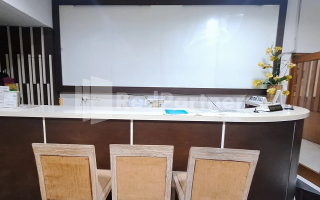 Nirvana Inn seturan Mitra RedDoorz