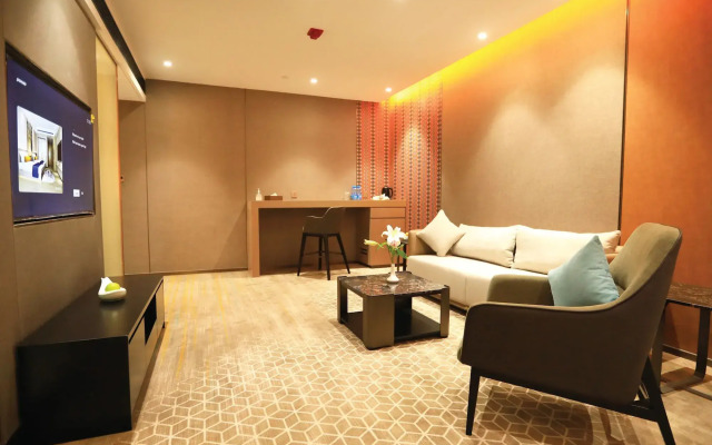 Skylight In-Terminal Hotel