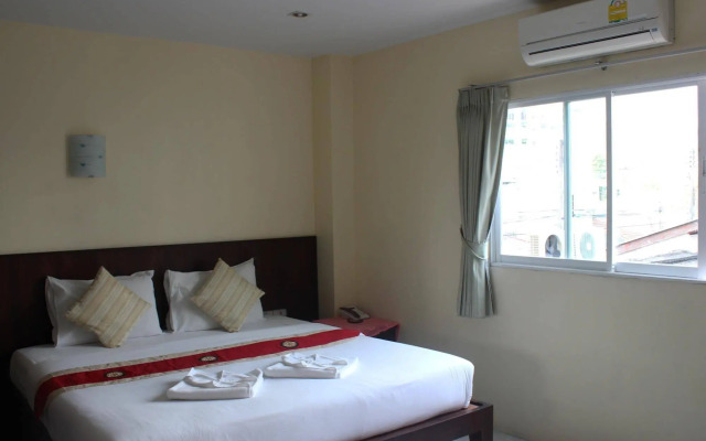 Patong Palm Guesthouse