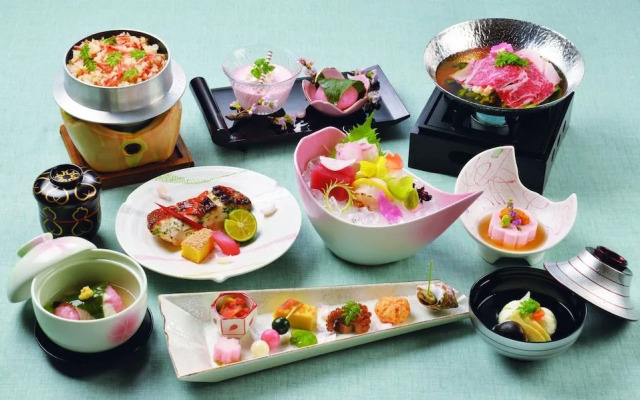 The Gran Resort Elegante Atami