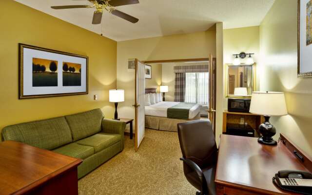 Country Inn & Suites by Radisson, Marion, OH