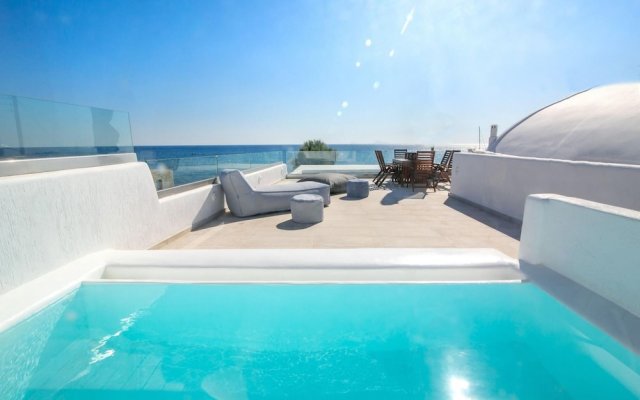 Aegean Melody Suites Santorini Deluxe Suite With Outdoor Private Heated Jacuzzi