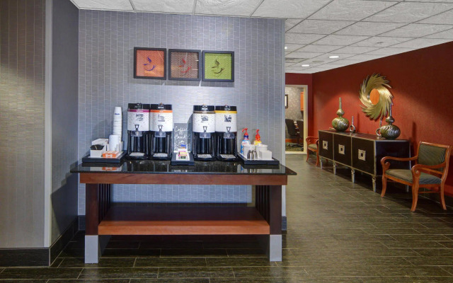 Hampton Inn & Suites Lawton