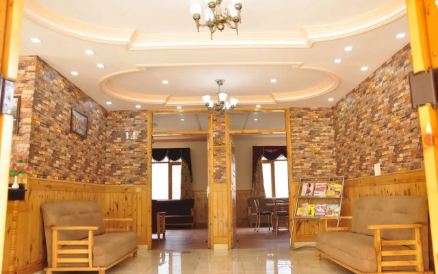 Hotel Kings Land
