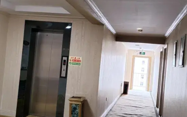 Taihe Hengtai Business Hotel
