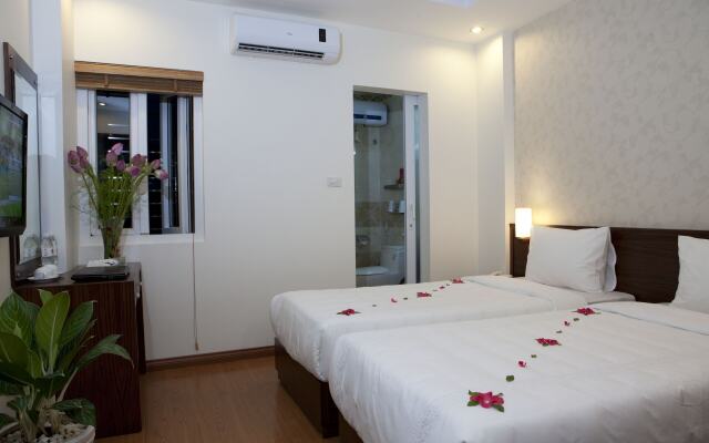 Rising Dragon Legend Hotel