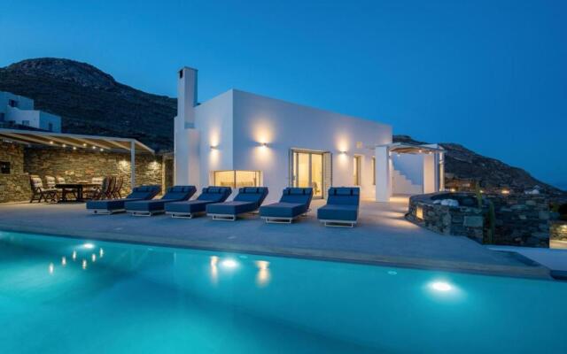 Villa Nites in Syros