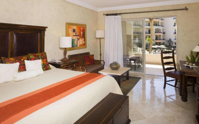 Villa La Estancia Beach Resort & Spa