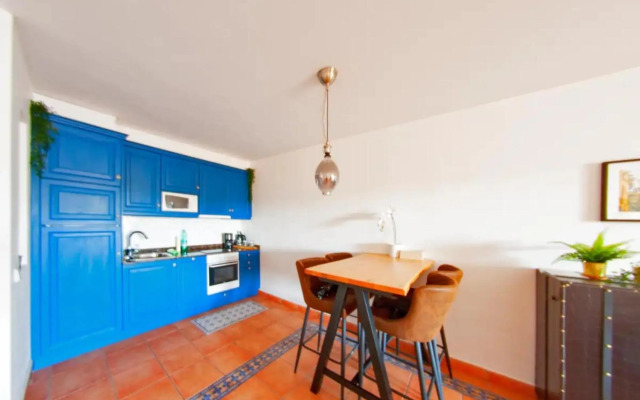 Apartamento en complejo con piscina