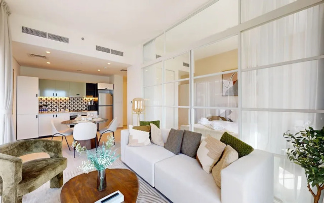 Dubai Hills - Golfville 623