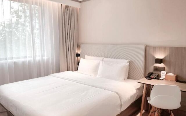 Hanting Hotel Beijing Huamao Ocean Center
