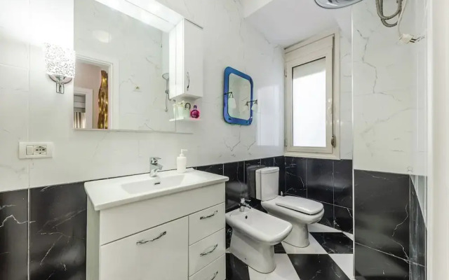 Stylish Apartment by the Beach Free Parking