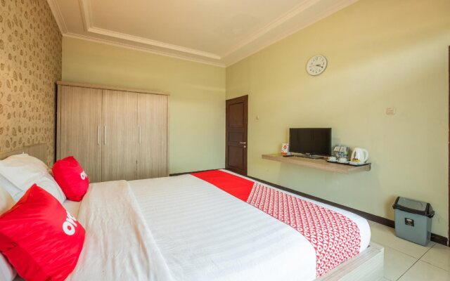 Aleyra Hotel and Villa Garut