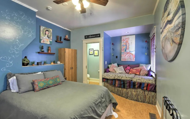'the Purple House' Apt in Downtown Flagstaff!