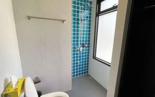 Rockstar Beach Apartments