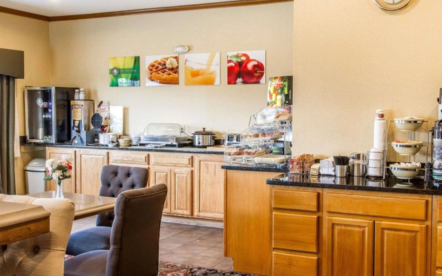 Quality Inn Pontiac