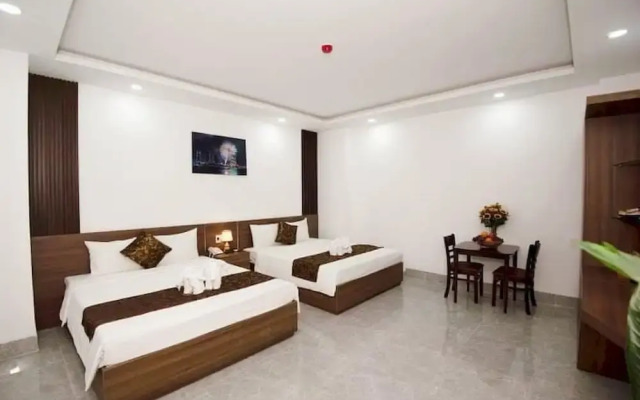 OYO 1180 Huy Ngoc Hotel