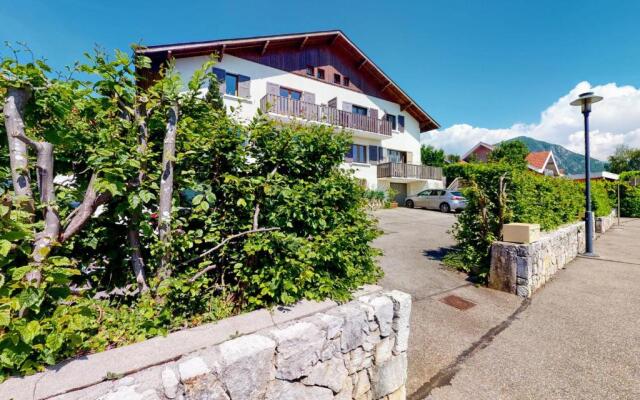 Apartment with 2 bedrooms for 4 people in Annecy-le-Vieux