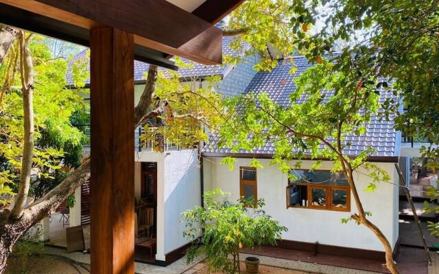 Sigiri Holiday Bungalow