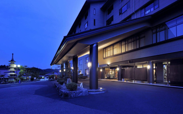 Yunogo Onsen HOTEL YUNOMORI BISYUNKAKU