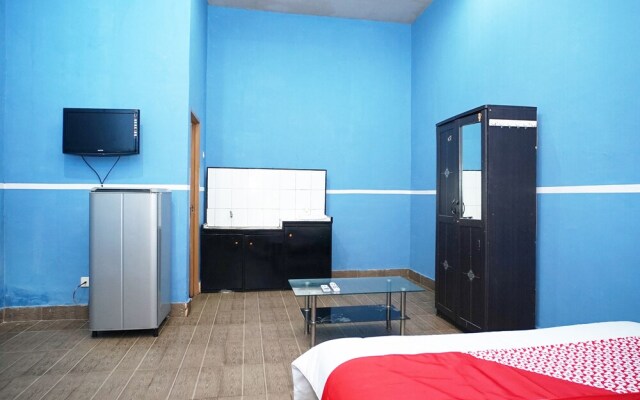 OYO 1685 Garuda Guest House