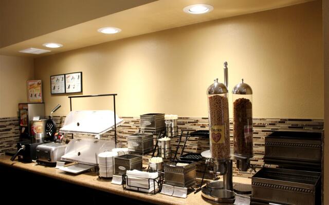 Best Western Plus Edinburg Inn & Suites