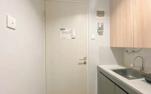 Good And Simple Look 1Br At Amartha View Apartment