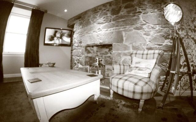 Shorehead Guest House