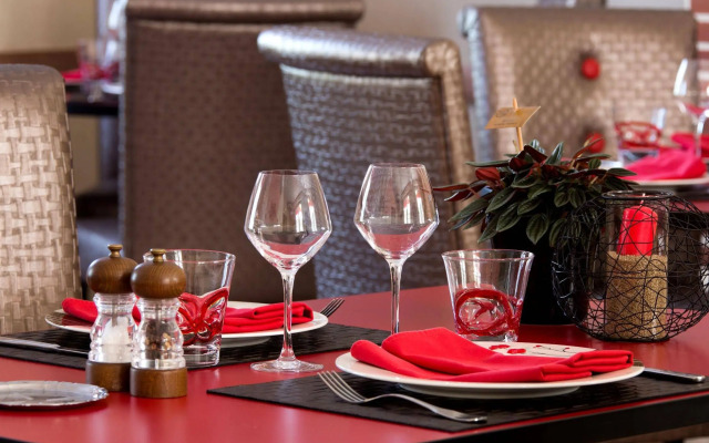 Logis Hotel De Paris