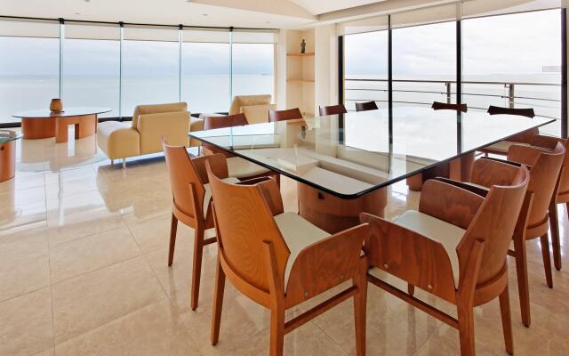 Holiday Inn Boca Del Rio by IHG