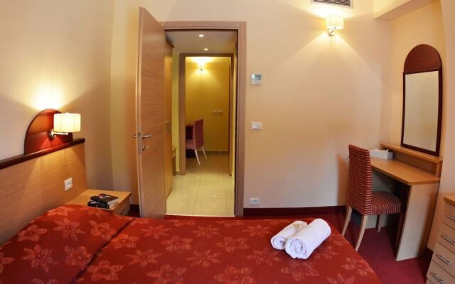 Petros Italos Bed & Breakfast