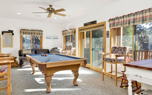 Castle Crag LOG Cabin #2392