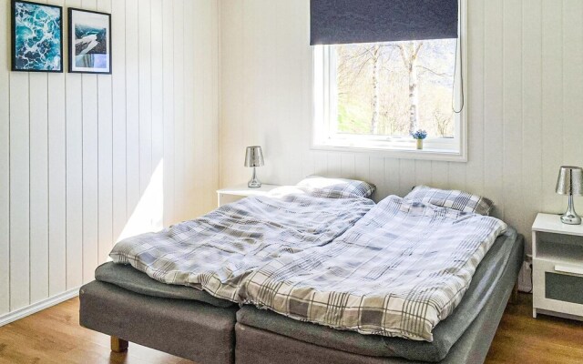 Amazing Home in Etne With 5 Bedrooms and Wifi