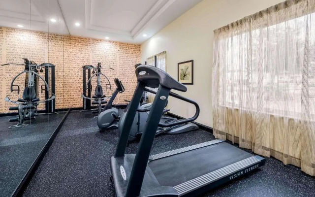 La Quinta Inn & Suites Marshall