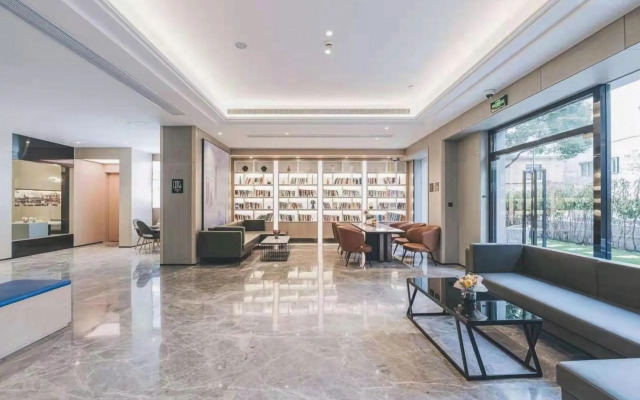 Atour Hotel Changning Xianxia Road, Shanghai