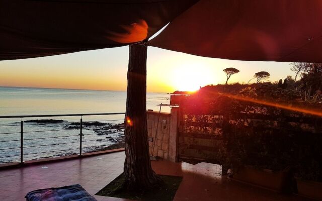 Brezza Marina Guesthouse
